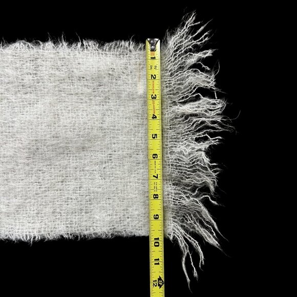 Vintage Scarf Avoca Handweavers Ivory White Mohair Wool Blend Ireland Fuzzy Warm - Picture 6 of 6